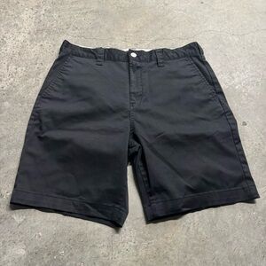 Pull n Bear Men's Black Slim Fit Shorts Sz 34 Classic Basics Academia Minimalist